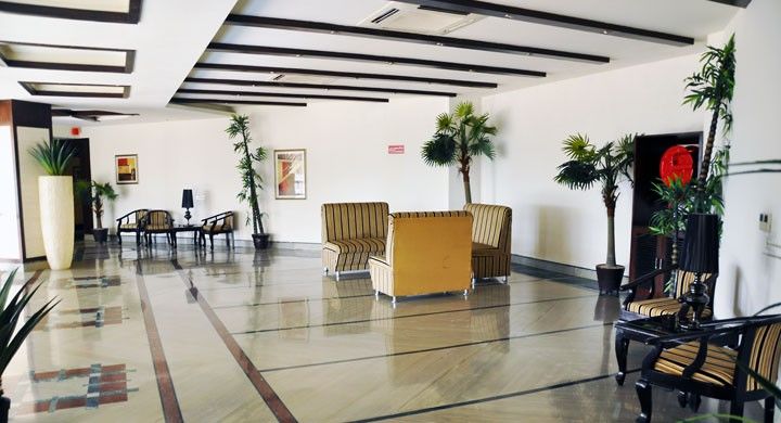 Hotel Ark Continental Rudrapur Eksteriør billede