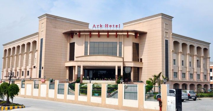 Hotel Ark Continental Rudrapur Eksteriør billede